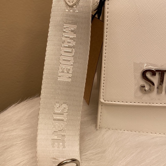 NWT Steve Madden BHAMA Crossbody - w/ Matching Wallet - White - Picture 6 of 15